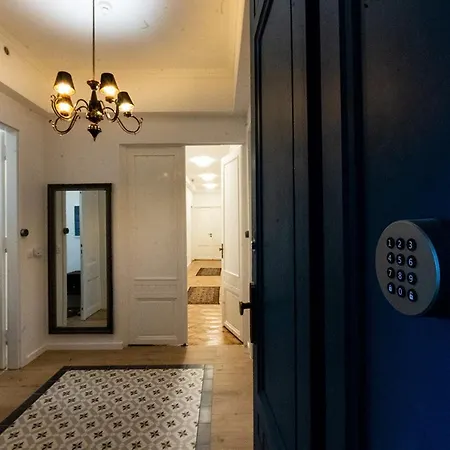 公寓 Luxury / Karlo Parzik *